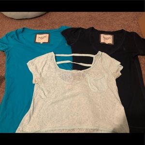 3 small Abercrombie and Fitch tees